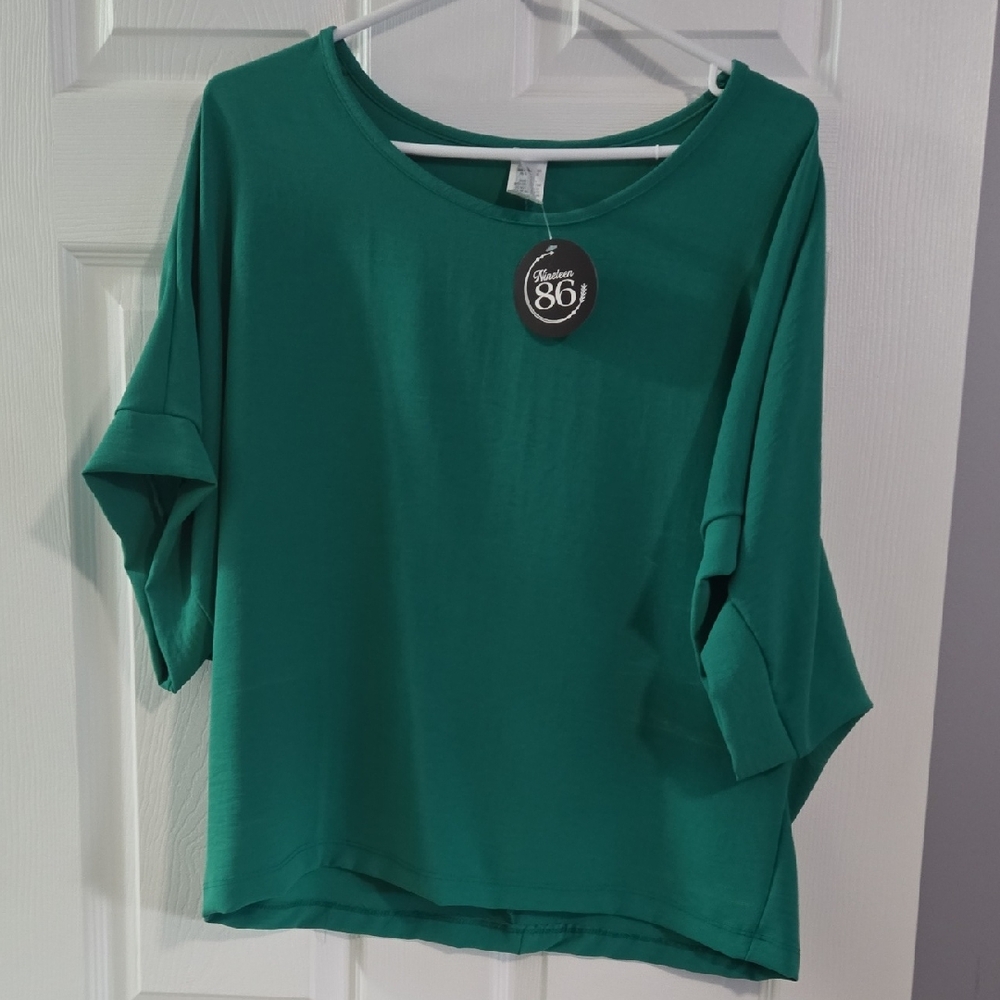 Acting Pro Emerald Green Long Sleeve Top